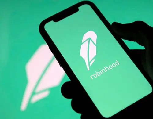 Robinhood Crypto bajo escrutinio de la SEC: Expertos critican posibles abusos regulatorios