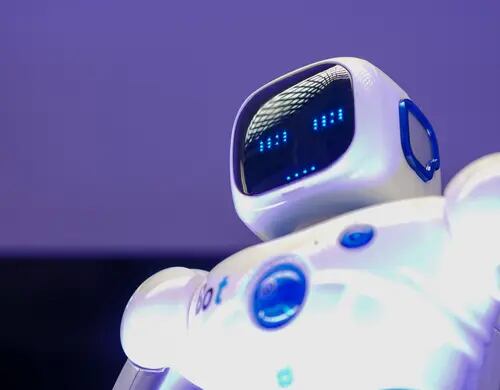 Inteligencia artificial 'rebelde' podría acabar con el mundo, advierten expertos