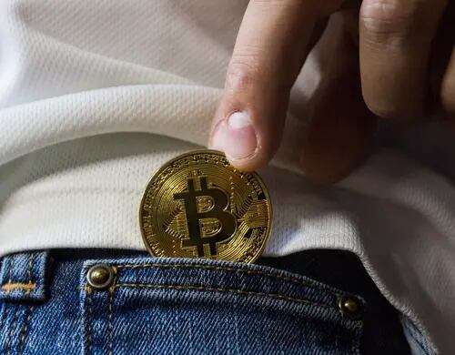 ¿Cuál es el precio de Bitcoin y otras criptos este 7 de diciembre del 2023?