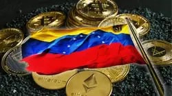 Ante sanciones petroleras, Venezuela acelera transición a Criptomonedas