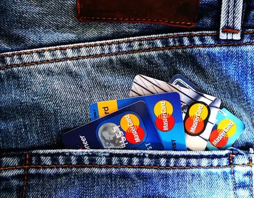 Visa permite retiros de criptomonedas en tarjetas de débito en más de cien países