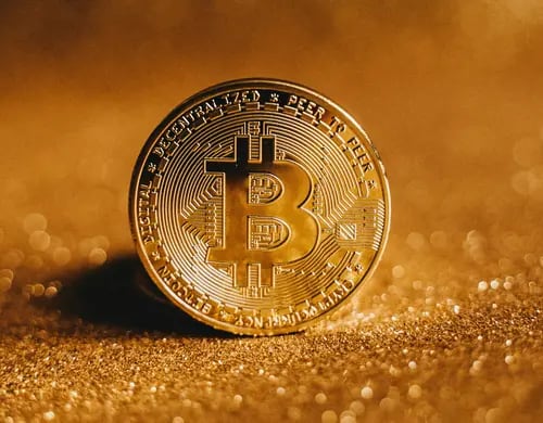¿Cuál es el precio de Bitcoin y otras criptos este 3 de abril del 2024?