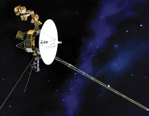 Nave Voyager 1 envía datos sin sentido a la Tierra debido a error