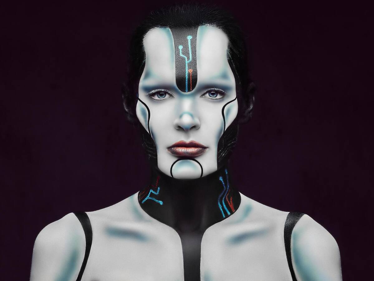 ChatGPT es usado por los cibercriminales "tratan de crear personas convincentes"