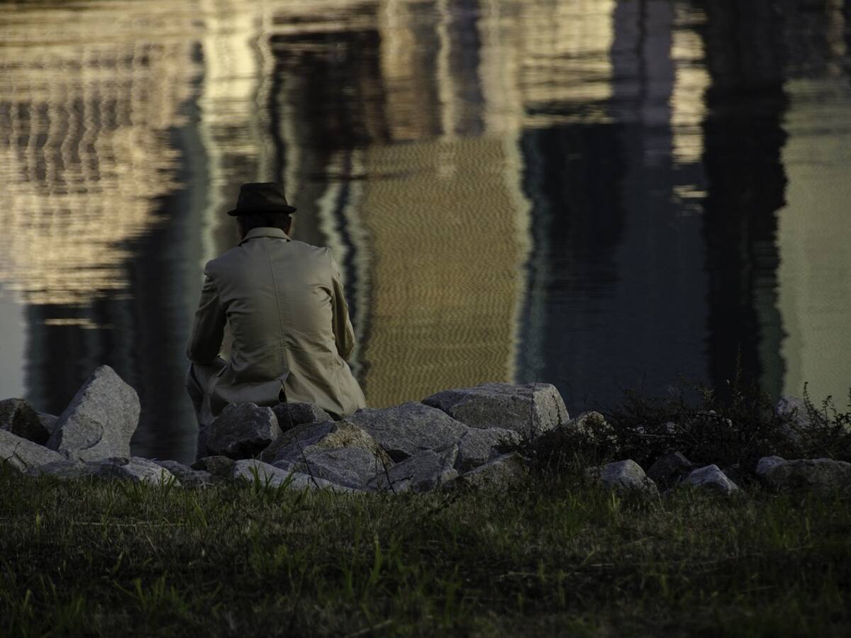 "Democracias débiles, capitalismo e IA son una combinación para el desastre", afirma reconocido filósofo