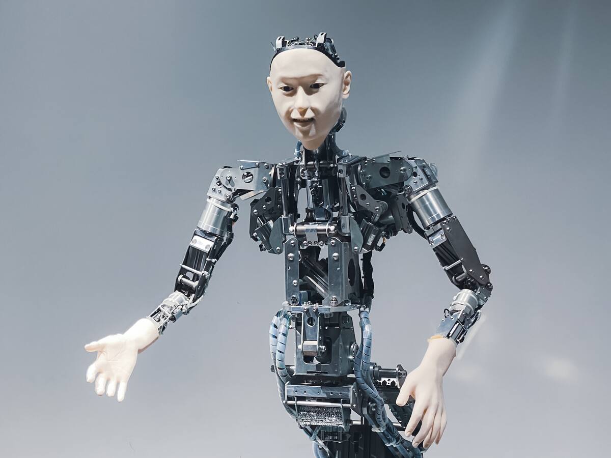 La convivencia de humanos y robots será una realidad