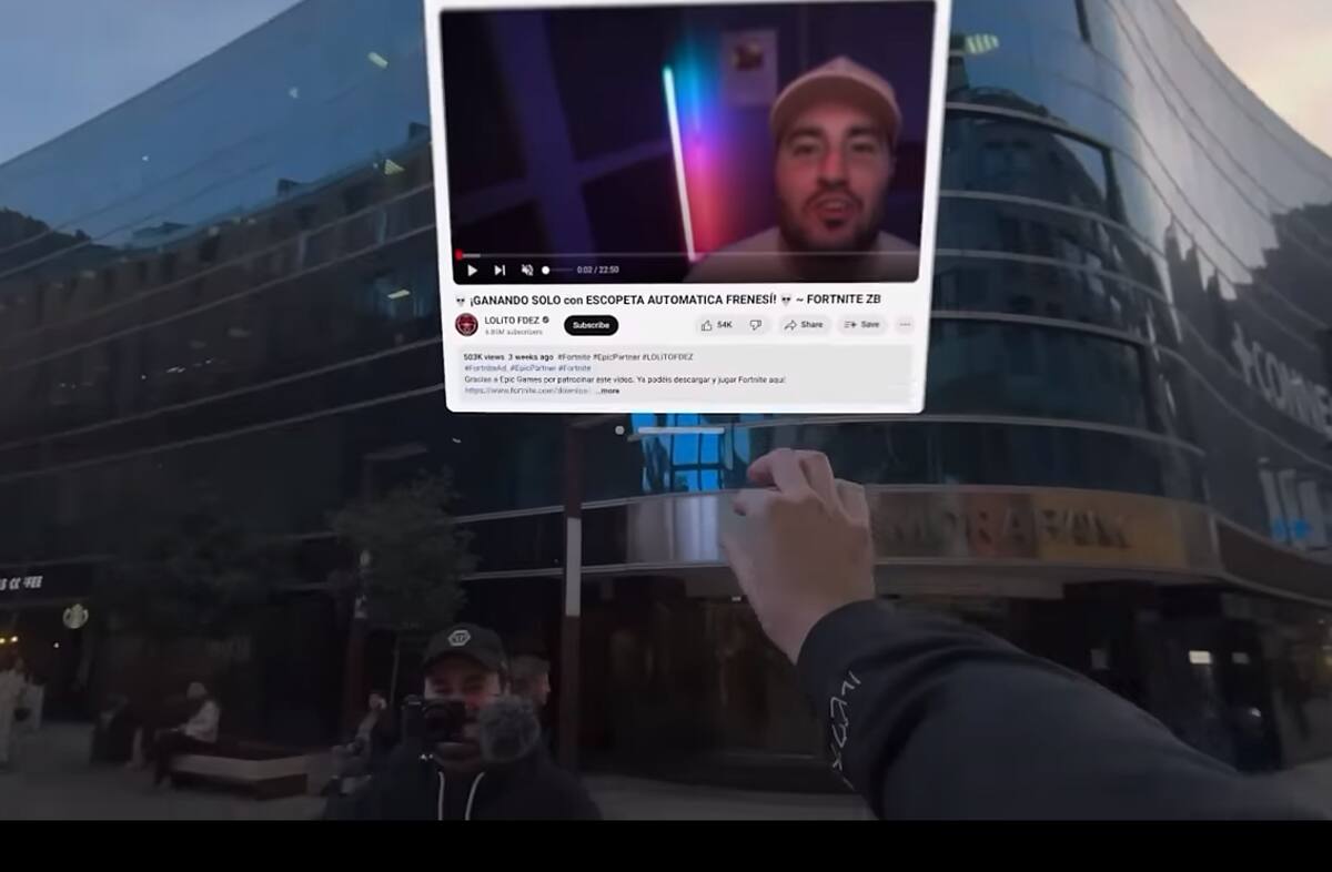 Lolito en la pantalla de realidad aumentada