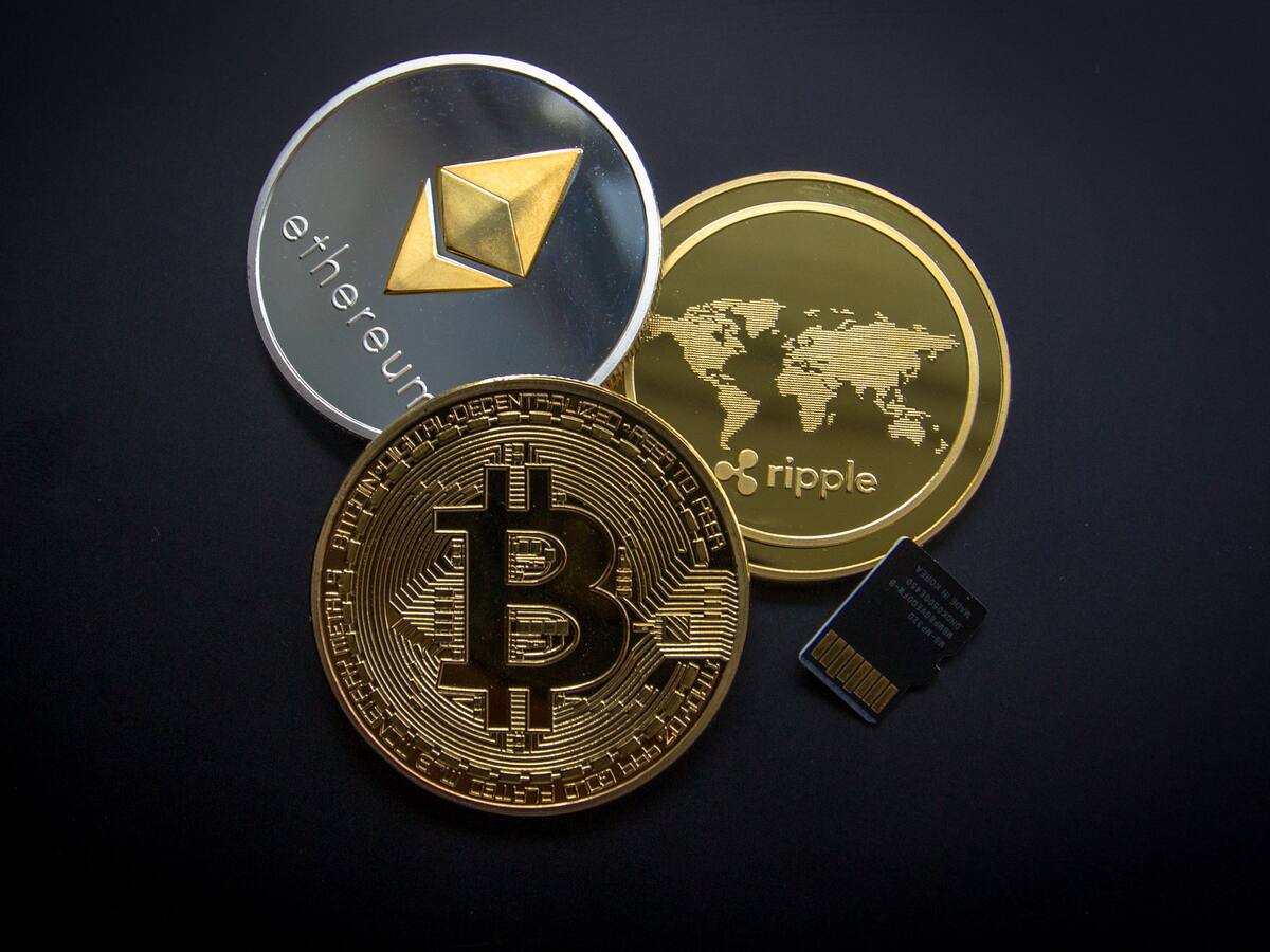 ¿Cuál es el precio de Bitcoin y otras criptos este 11 de febrero del 2024?