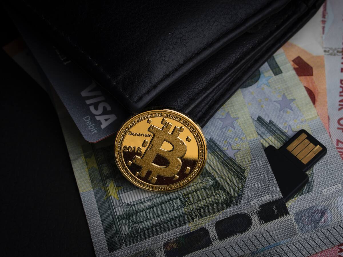 Bitcoin vuelve a caer por debajo de los 23 mil dólares