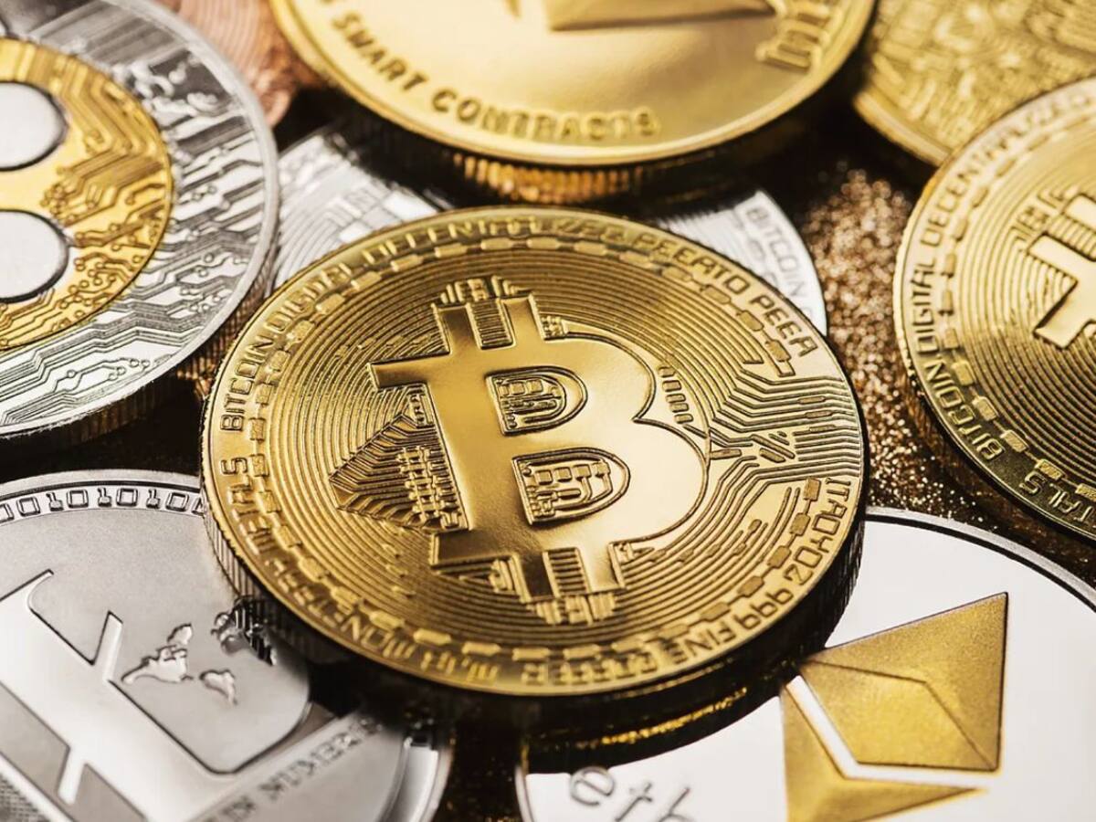 Cuatro Altcoins que podrían triunfar en el próximo gran bombazo cripto, según experto