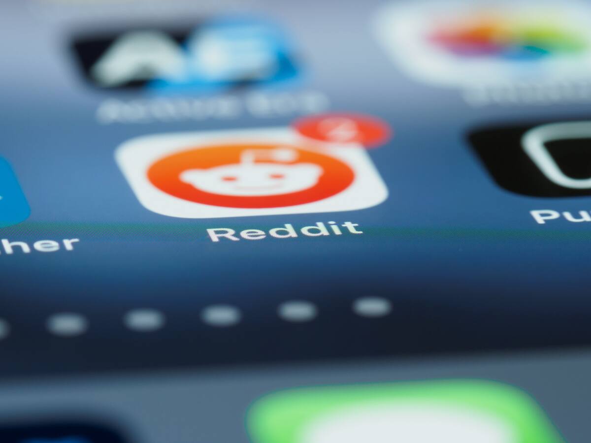Se espera que la IPO de Reddit valore la empresa en al menos $5 mil millones, con posible lanzamiento el próximo mes.