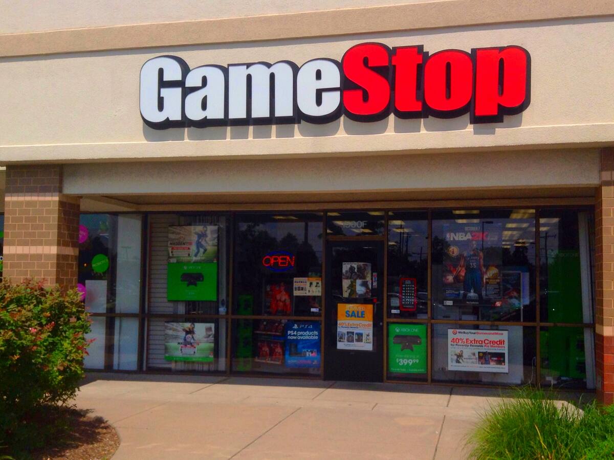 ¿GameStop seguirá con los videojuegos NFT?