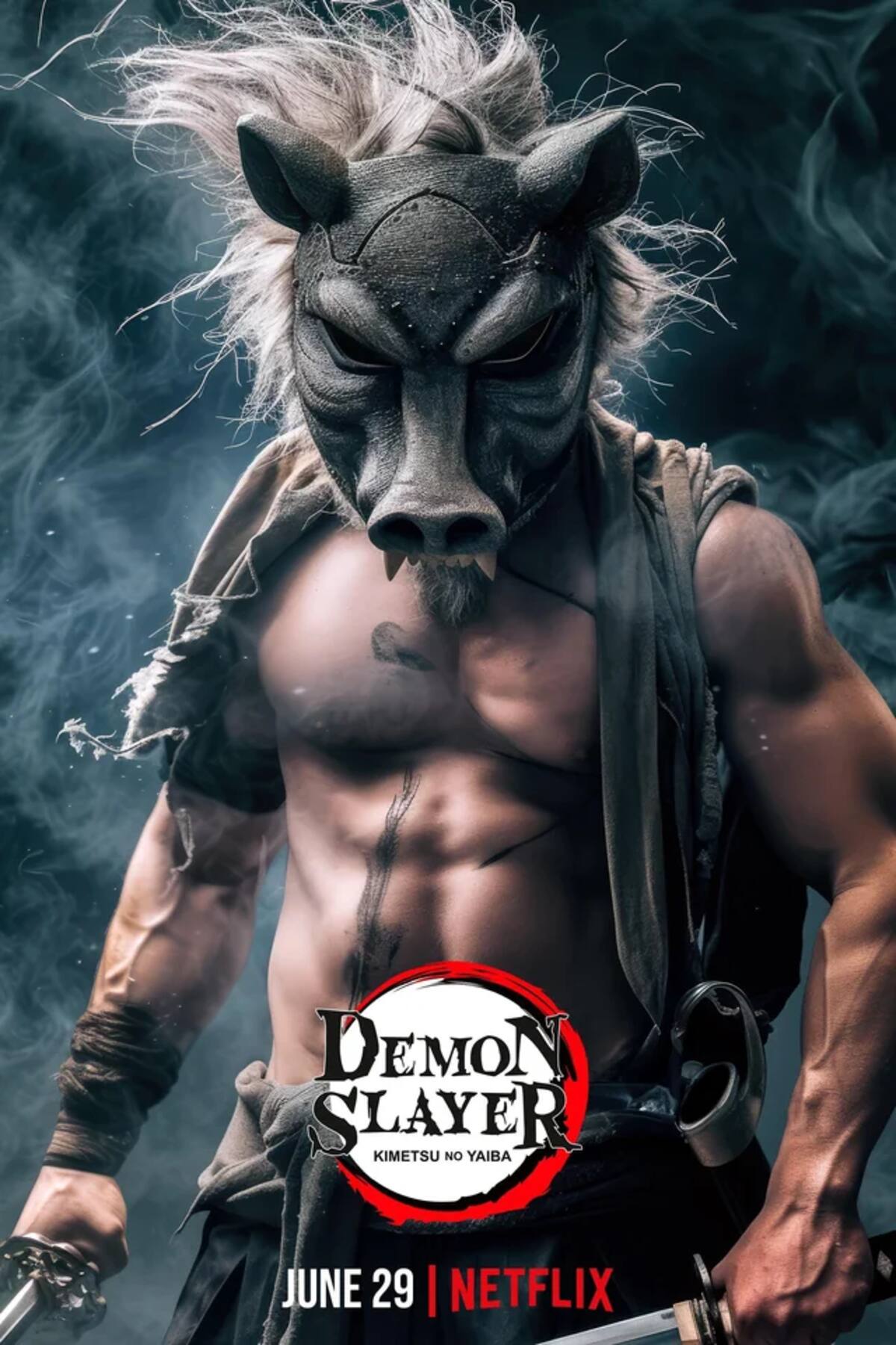 Inosuke Hashibira: Inosuke lleva una máscara de jabalí en su rostro todo el tiempo. Curiosamente, su voz en la versión japonesa es proporcionada por Yoshiyuki Shimozuma, quien también realizó la captura de movimiento para el personaje.