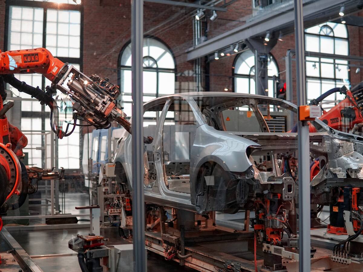 Inteligencia artificial ayuda a crear autos más rápido