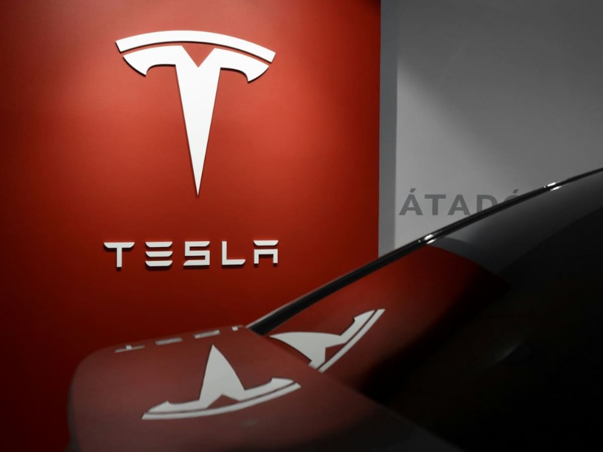 Tesla en juicio por accidente con Model X: niño de 2 años y madre embarazada afectados