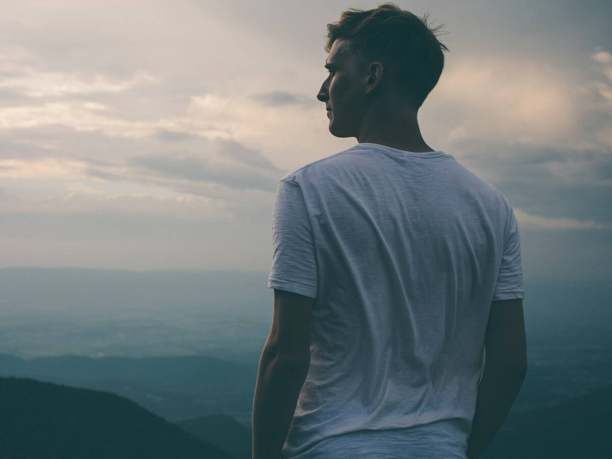 Inteligencia artificial imagina cómo sería un mundo sin hombres (VIDEO)