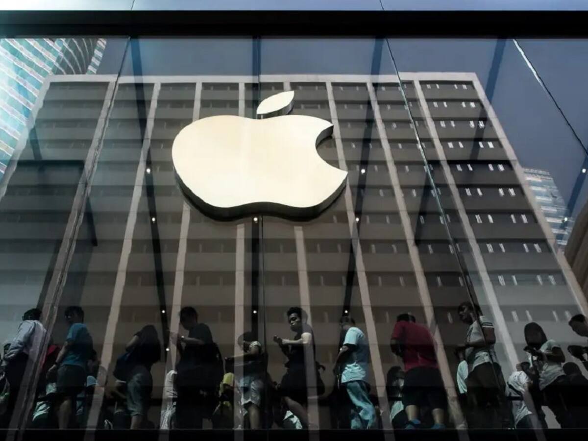 ¿Por qué Apple prohíbe a sus trabajadores usar ChatGPT?