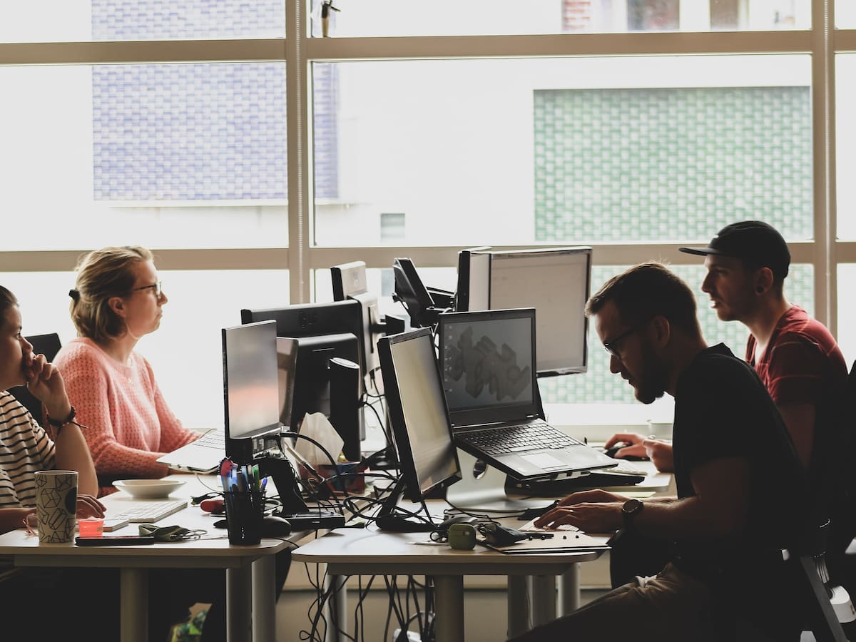 Inteligencia artificial podría automatizar el 30% de los empleos en Estados Unidos