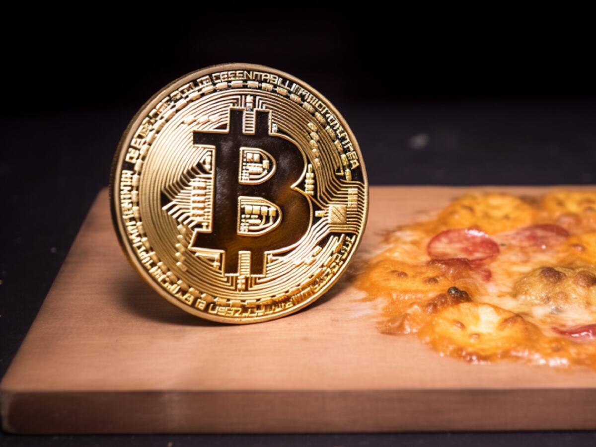 Bitcoin Pizza Day: Comunidad celebra la primera transacción de BTC