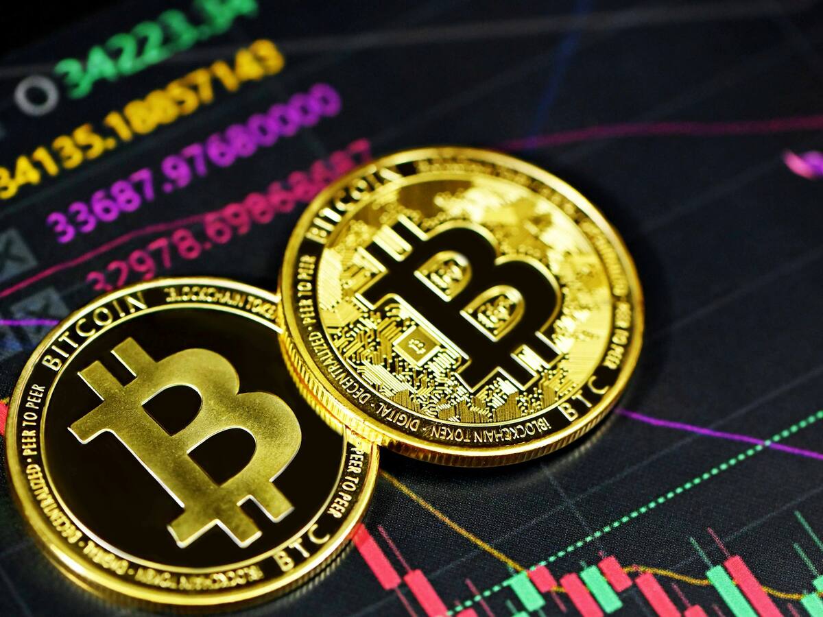 ¿Por qué Bitcoin vale tanto? Una explicación sobre el precio de esta criptomoneda