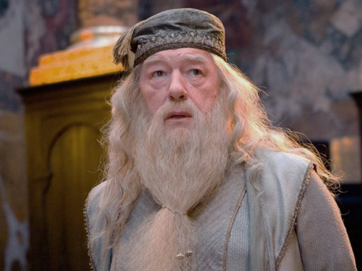 Así se veía Dumbledore joven como estudiante en Hogwarts, según inteligencia artificial