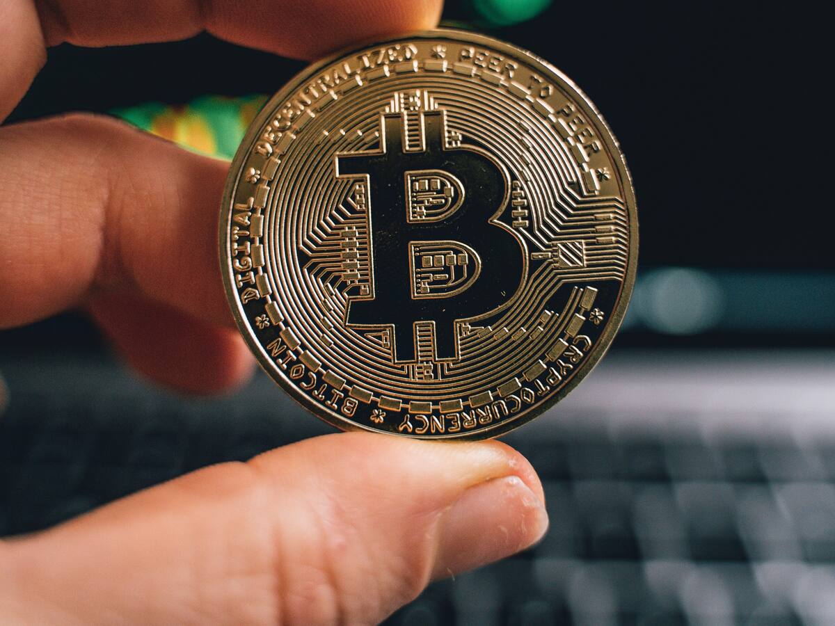 BCE busca regulación urgente tras estallido de varias burbujas de criptomonedas