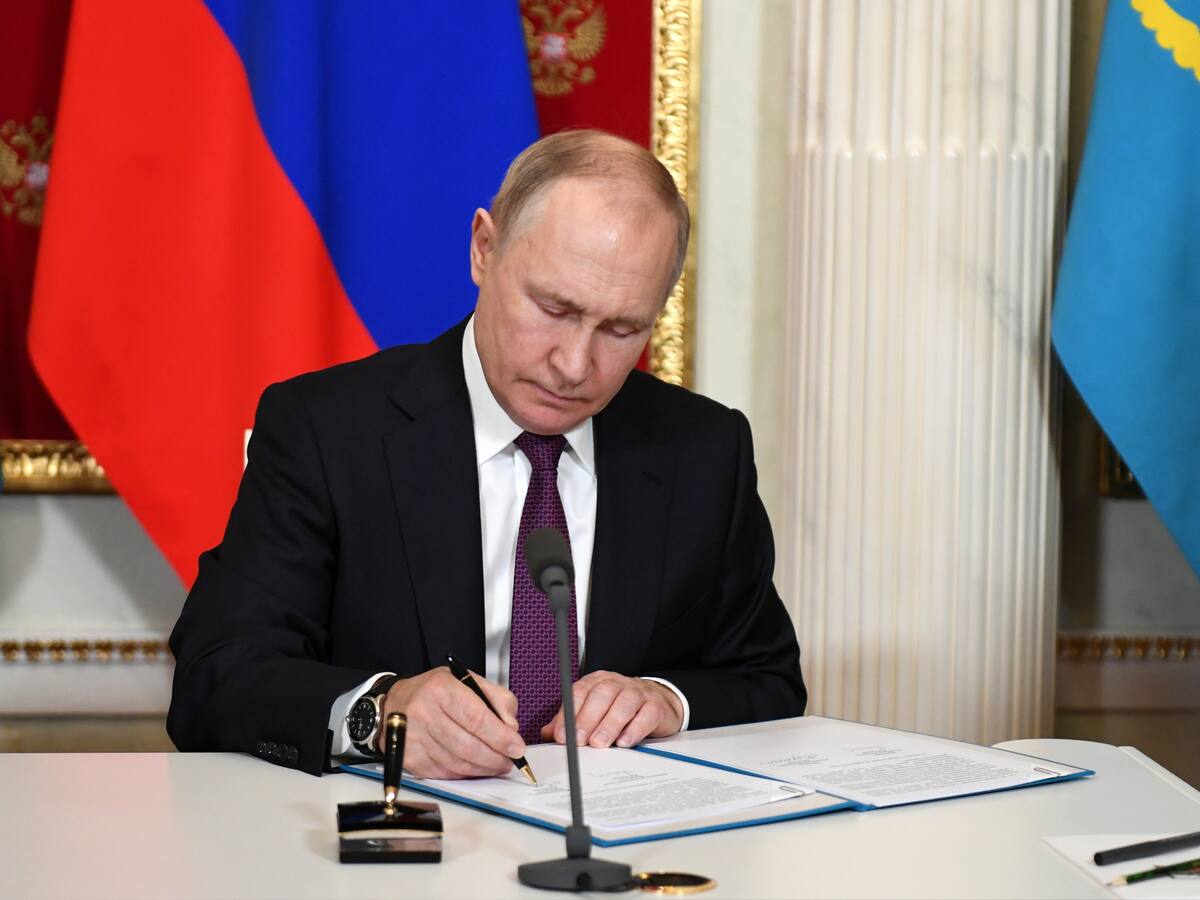 Putin pide nuevo sistema de transferencias "no hay que depender de bancos ni de terceros"
