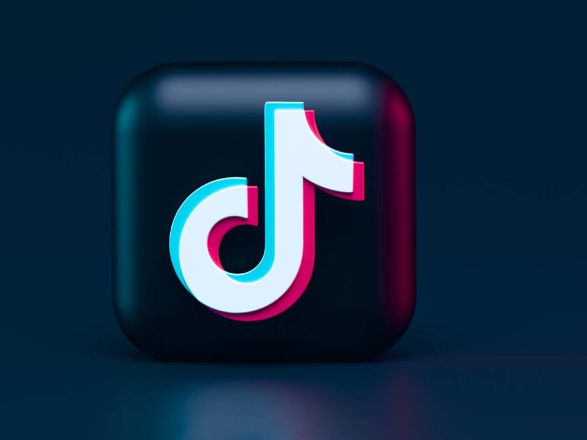 Como crear fotos con IA en TikTok sin costo