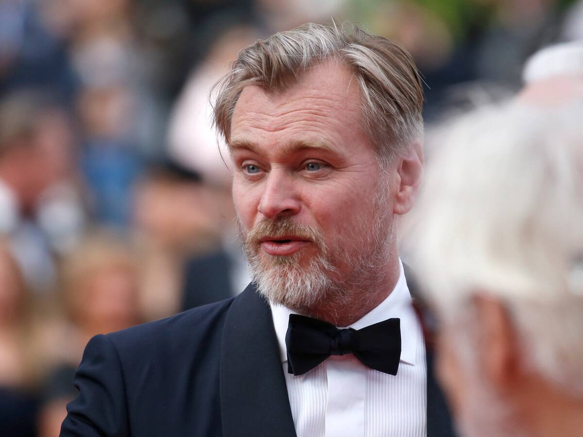 Christopher Nolan compara la bomba atómica con la inteligencia artificial