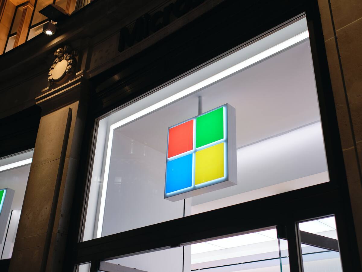 Inteligencia artificial genera ingresos gigantescos a Microsoft