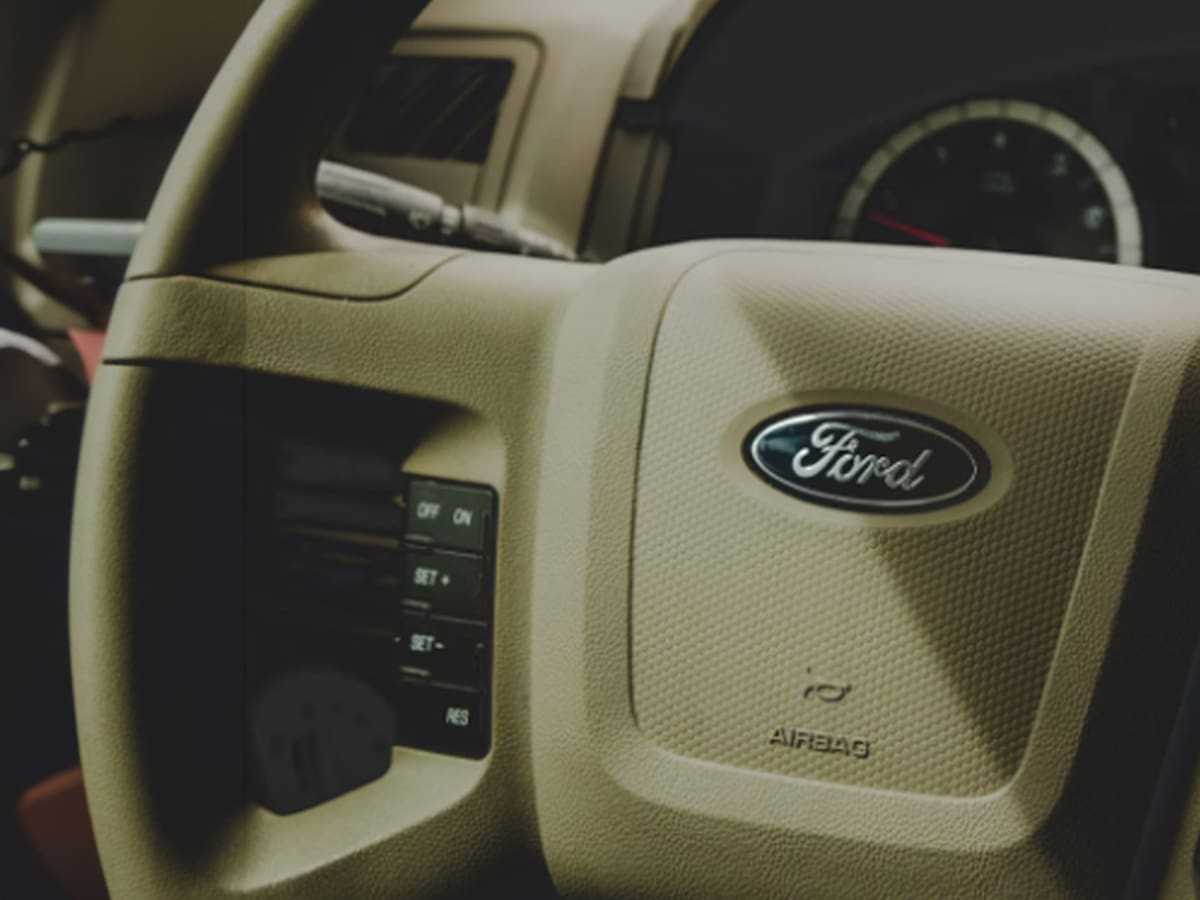 Ford cambia su estrategia en EV pese a un coste de 1.900 millones de dólares