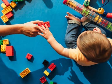 Juguetes con inteligencia artificial: ¿un riesgo para la infancia?