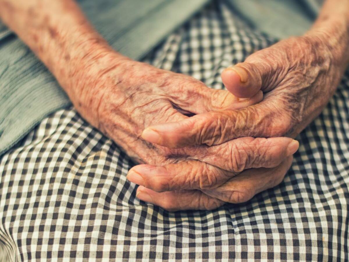 Inteligencia Artificial pronostica Alzheimer 7 años antes de su aparición, según estudio