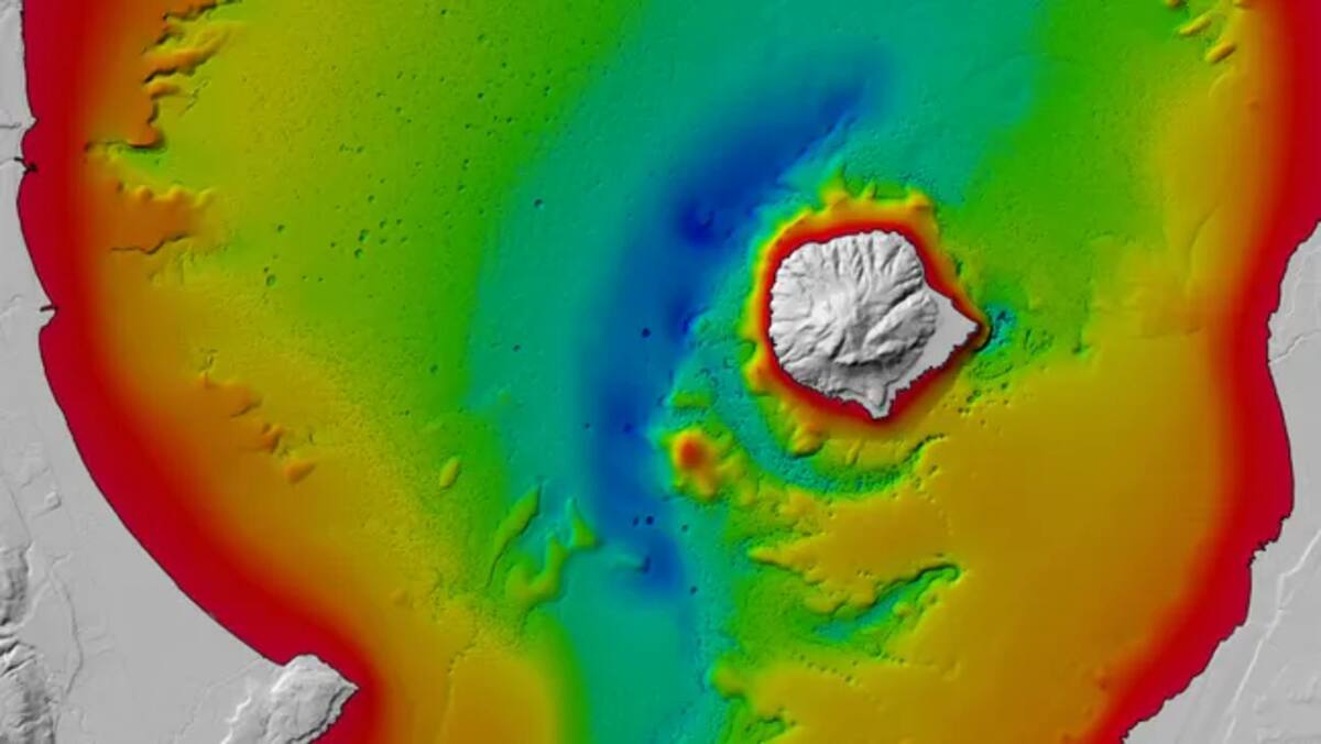 La anomalía magnética detectada tras mapear la zona se concentra en el lado sur del lago. Fuente: GNS Science.