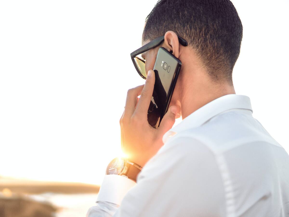 ¿Estás harto de que te llamen todo el día? Así puedes bloquear a bancos y callcenters