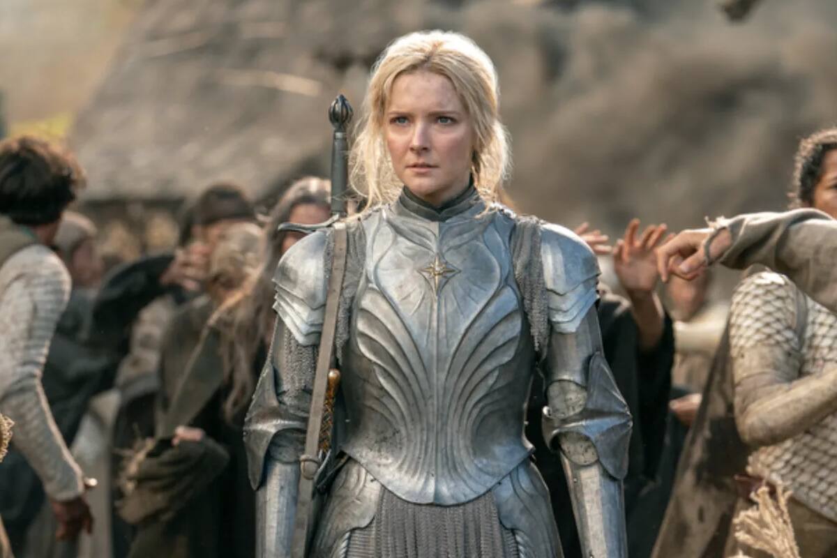 El año pasado Amazon lanzó una de las series más caras de la historia, Rings of Power, la cual fue relegada en popularidad por House of the Dragon, de HBO.