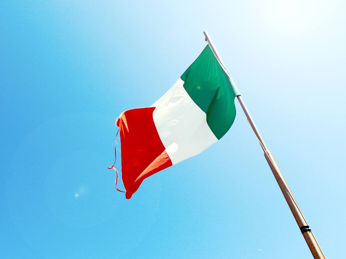 Italia anuncia impuesto del 28% por ganancias en criptomonedas