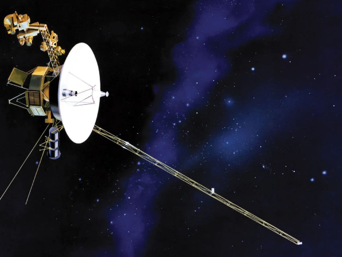 Nave Voyager 1 envía datos sin sentido a la Tierra debido a error