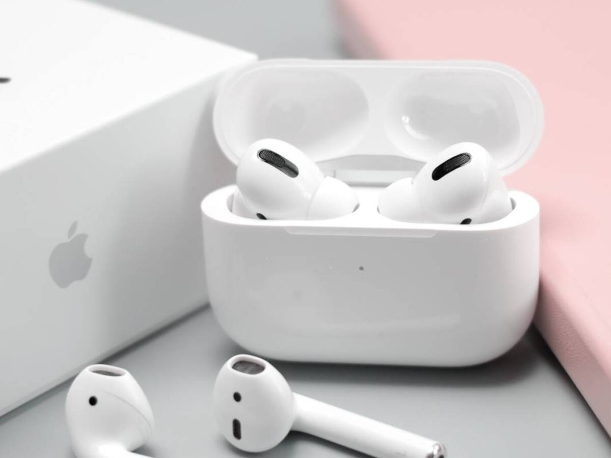 Los AirPods del futuro: Apple prepara cambios radicales en sus auriculares inalámbricos según filtraciones