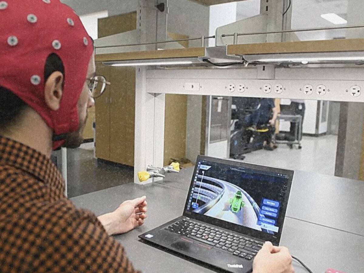 Científicos logran que personas juegen videojuegos con sus mentes