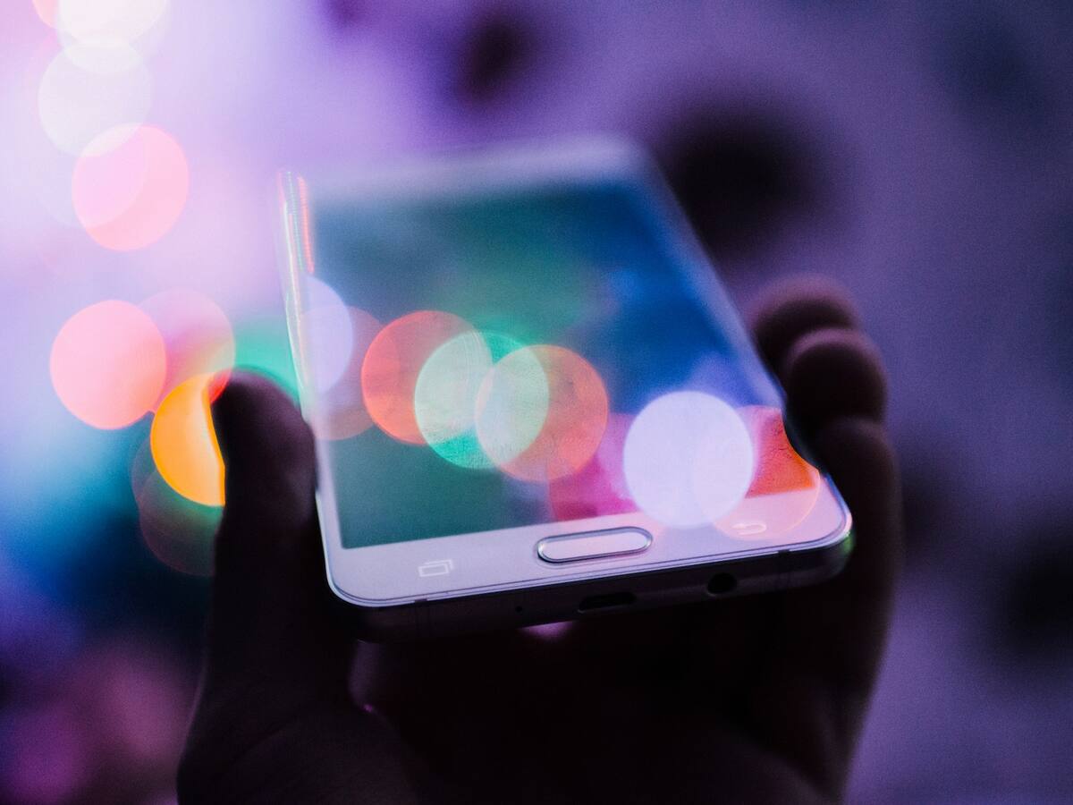 Los beneficios de apagar tu celular que debes conocer