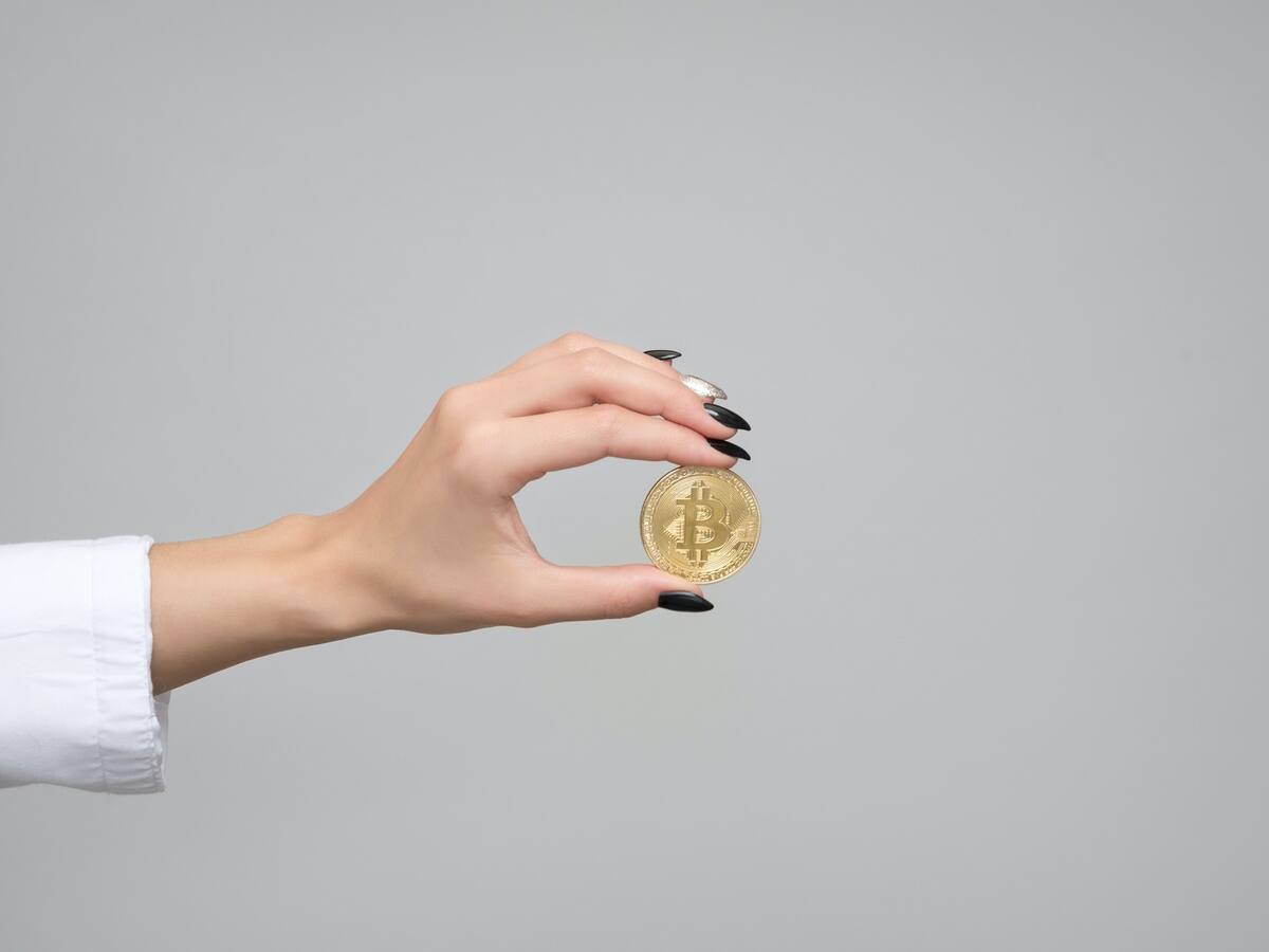 Más de la mitad de los Bitcoins han estado sin moverse por al menos dos años: Alcanza nuevo récord