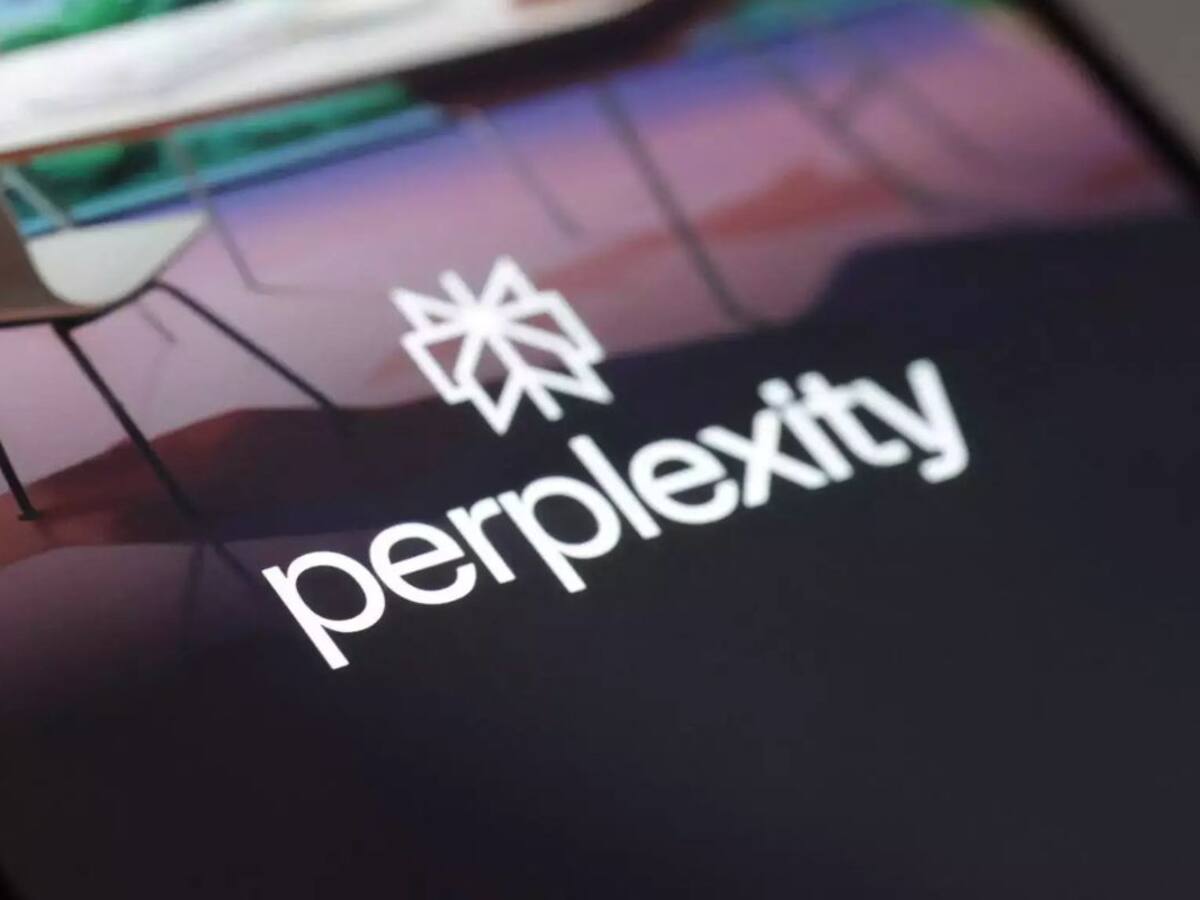 Si quieres trabajar en Inteligencia Artificial, este es el consejo del CEO de Perplexity, compañía líder de la industria