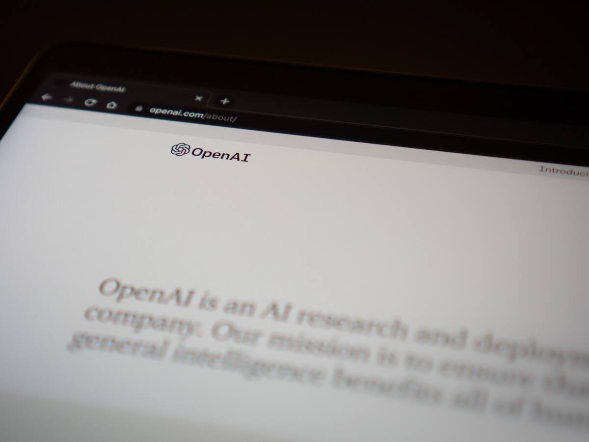 ChatGPT puede ayudar a combatir la corrupción en los países, asegura experto en IA