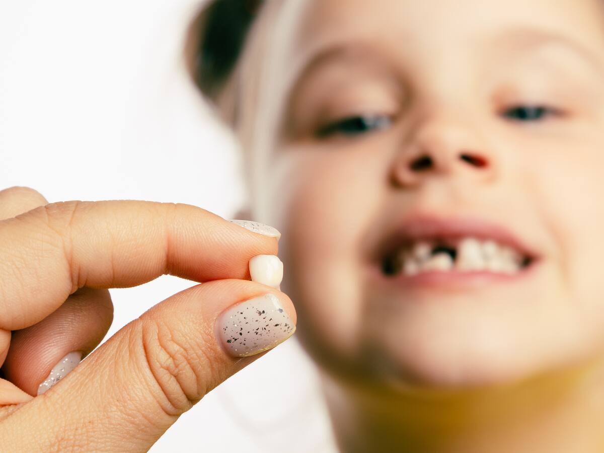 ¿Soñar que se te caen los dientes?: Descubre qué significa según la inteligencia artificial