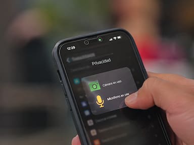 Cómo verificar qué aplicaciones acceden a la cámara y micrófono de tu teléfono y cómo revocar esos permisos